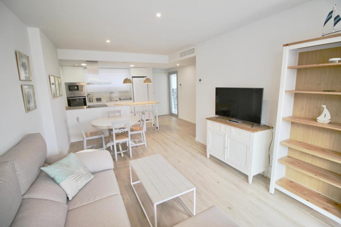 Marina Real 83 By Homeprive Denia Exteriér fotografie